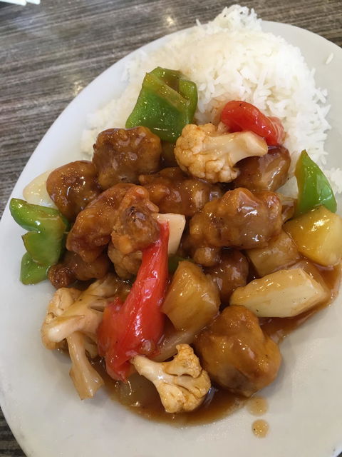 Bateman Chinese Malaysian Eating House - Australia Accommodation 4
