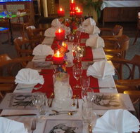 Emayson's Restaurant - Australia Accommodation