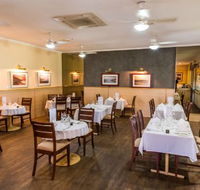 Sails Restaurant - Australia Accommodation