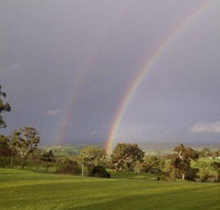 Tenafeate Creek Winery - Australia Accommodation