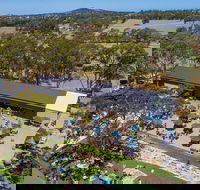Lot 100 - Australia Accommodation