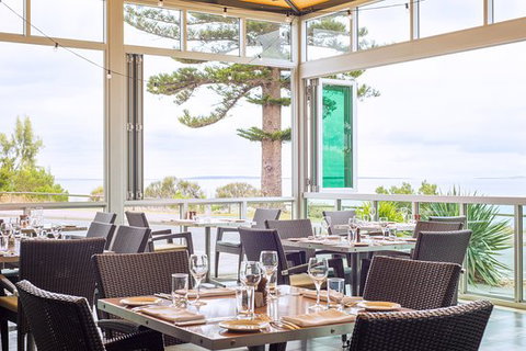 Sarins Bar & Restaurant - Australia Accommodation 0