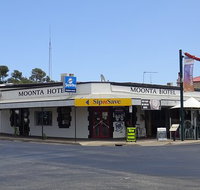 Moonta hotel - Australia Accommodation