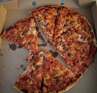 Tony's Pizza  Gelati - Australia Accommodation