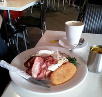 Cafe 21 - Australia Accommodation
