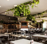 The Beach Bar  Grill - Australia Accommodation