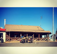 Gold Nugget Truck Stop - Australia Accommodation