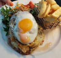 The Home Hotel Bistro - Australia Accommodation