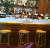 Globe Cafe - Australia Accommodation