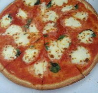 Pizza Tonight - Australia Accommodation