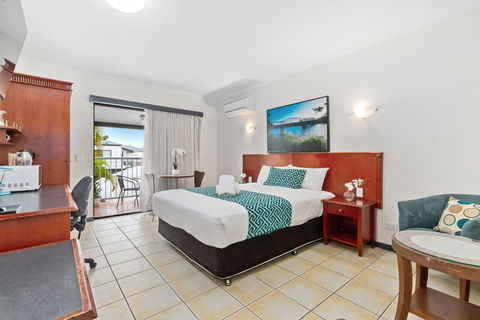 The Coffee House Apartments & Bistro - Australia Accommodation 16