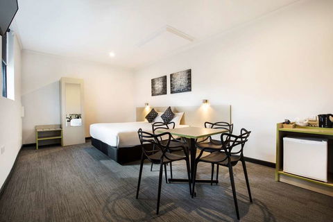 Nightcap At St Albans Hotel - Australia Accommodation 9