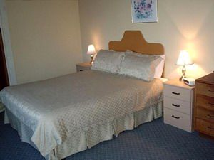 Mountway Holiday Apartments - Australia Accommodation 2