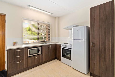 Quality Hotel Robertson Gardens - Australia Accommodation 15