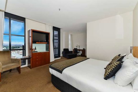 Peppers Waymouth Hotel - Australia Accommodation 2