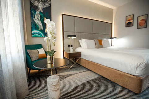 Royal Pacific Hotel - Australia Accommodation 8