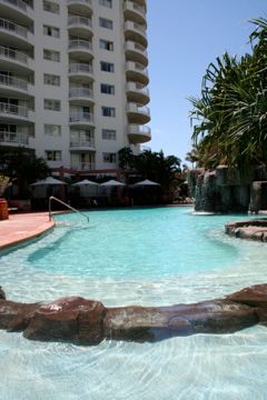 Alpha Sovereign Hotel Gold Coast - Australia Accommodation 3