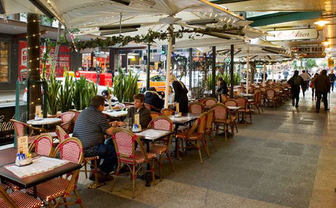 Royal Albert Hotel - Australia Accommodation 13