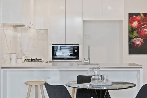Arise On Hope Street - Australia Accommodation 5