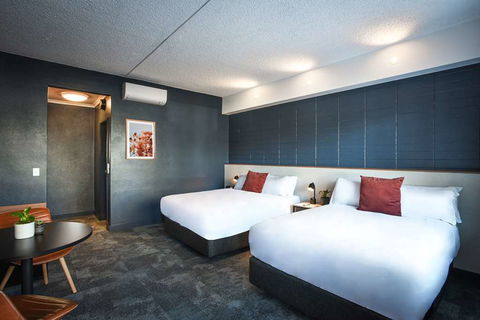 HotelMOTEL - Australia Accommodation 2