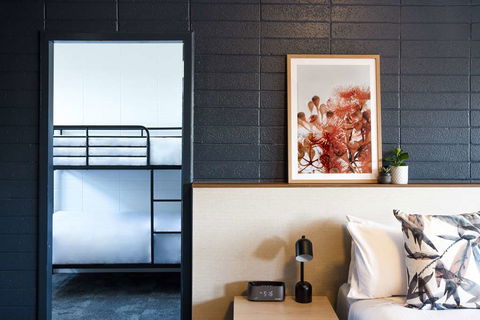 HotelMOTEL - Australia Accommodation 8
