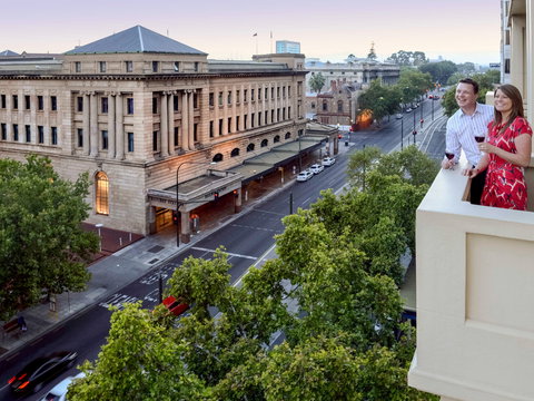 Mercure Grosvenor Hotel Adelaide - Australia Accommodation 0
