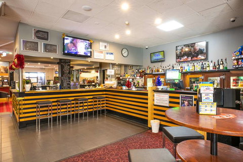 Nightcap at Hendon Hotel - Australia Accommodation 5