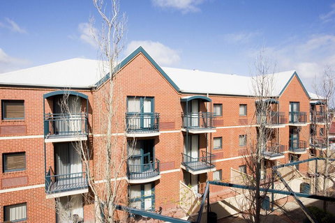 BreakFree Adelaide on Hindley - Australia Accommodation 0