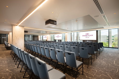 Crowne Plaza Adelaide - Australia Accommodation 17