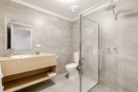 Nightcap at Findon Hotel - Australia Accommodation 3