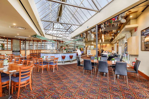 Nightcap at Findon Hotel - Australia Accommodation 4