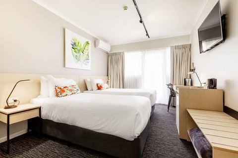 Nightcap at Findon Hotel - Australia Accommodation 5