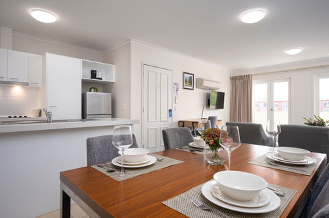 Aligned Corporate Residences Kew - Australia Accommodation 9