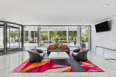 Adina Serviced Apts Canberra Dickson - Australia Accommodation 3