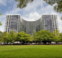 Astra Canberra Manhattan - Australia Accommodation