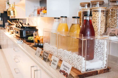 Quality Suites Banksia Gardens - Australia Accommodation 14