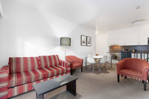 Alto Hotel On Bourke - Australia Accommodation 10