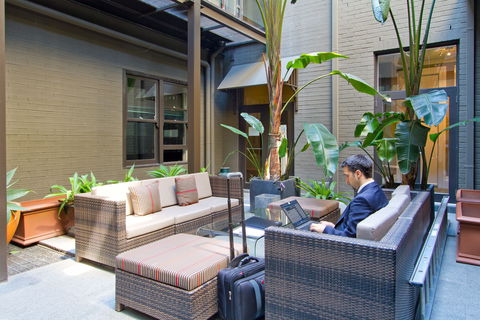 The Vulcan Hotel - Australia Accommodation 3