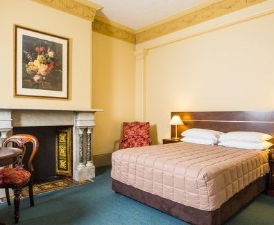 Avonmore On The Park - Australia Accommodation 0