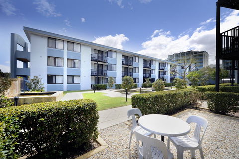 Assured Waterside Apartments - Australia Accommodation 0