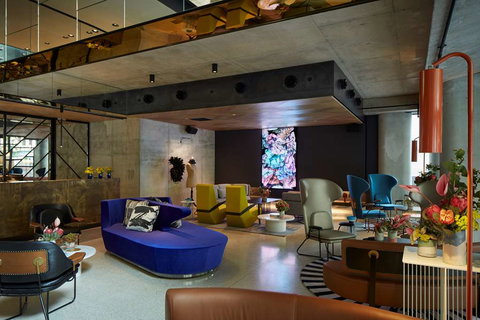 QT Melbourne - Australia Accommodation 1