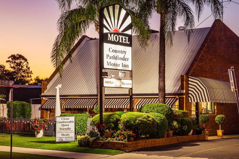 Country Pathfinder Motor Inn - Australia Accommodation 2