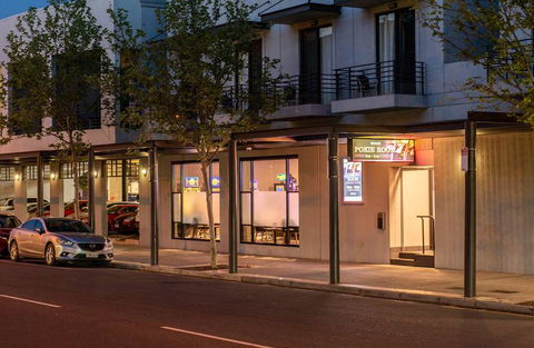 Mawson Lakes Hotel - Australia Accommodation 0