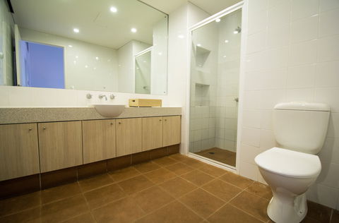 Emu Walk Apartments, Grand Mercure Apts - Australia Accommodation 1
