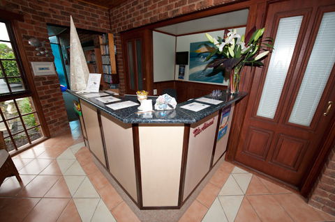 Admiral Motor Inn - Australia Accommodation 1