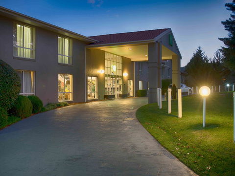 Ibis Styles Canberra - Australia Accommodation 2