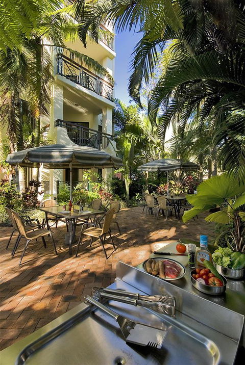 Tropic Towers Apartments - Australia Accommodation 2