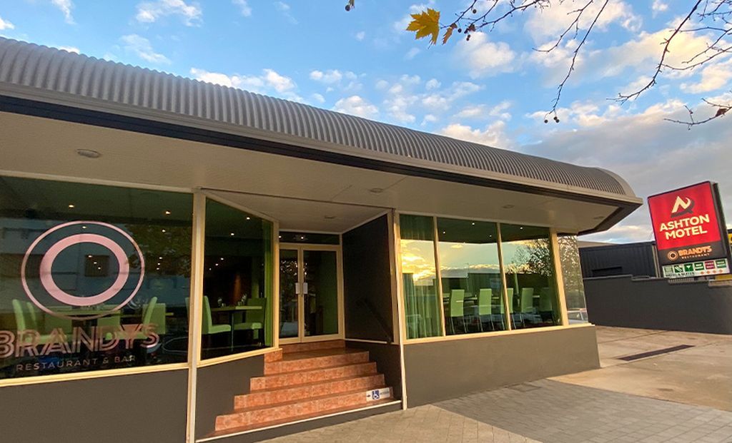 Tumut NSW Australia Accommodation