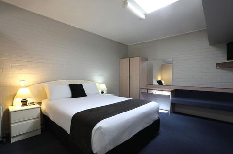Redhill Tamworth Motor Inn - Australia Accommodation 1