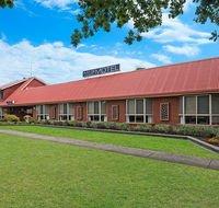 AAt 28 Goldsmith Motel